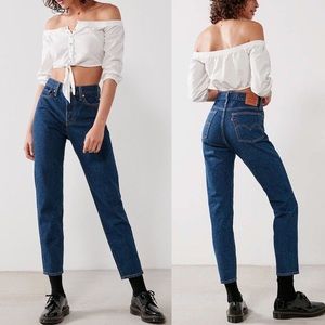 Levi’s Dark Wash Wedgie Fit Skinny Slim Jeans